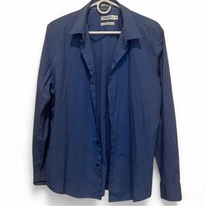 Calvin Klein non-iron body fit, blue with white pinstripes, size large